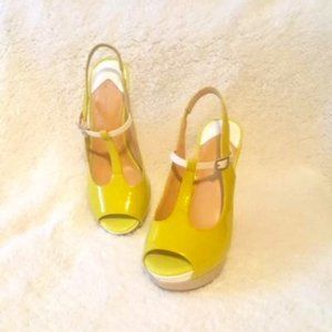 Gianni Bini Tri Color Women Shoes